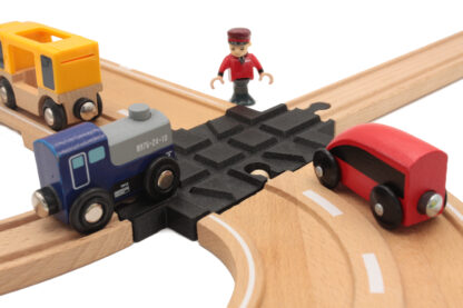 Aiguillage ou Croisement pour Route et Train en Bois – Image 11